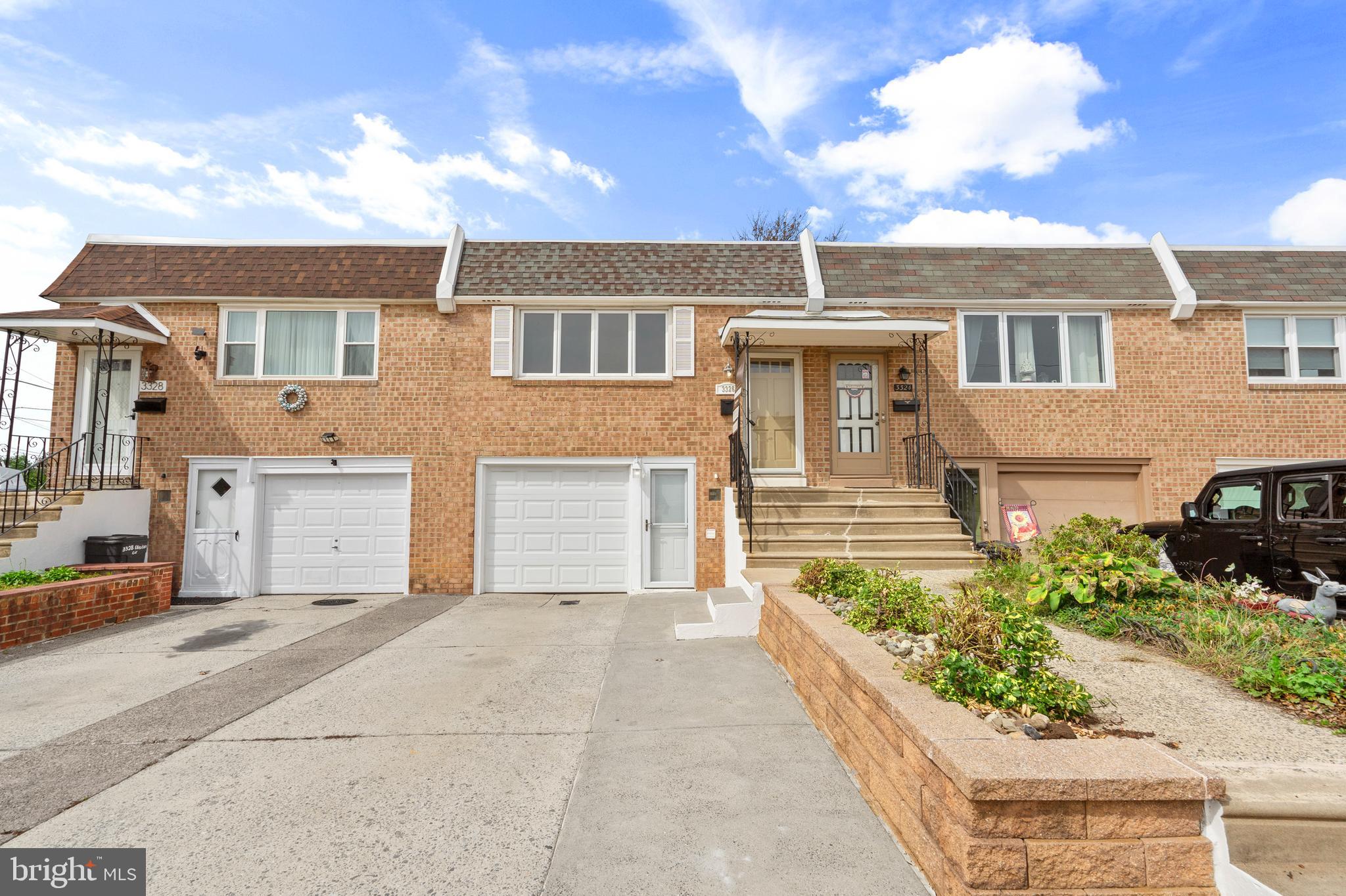 3326 ELLISTON CIRCLE
