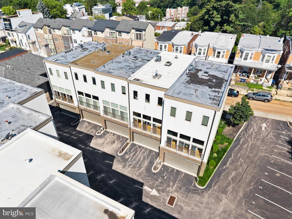315 DUPONT STREET