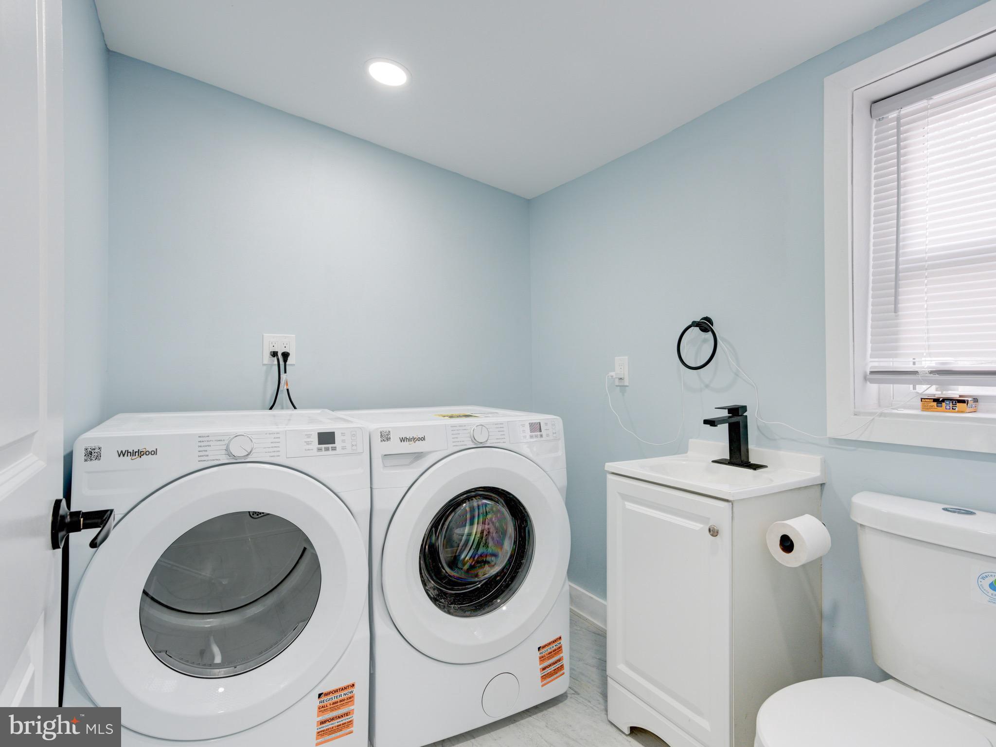 2332 E CLEARFIELD STREET