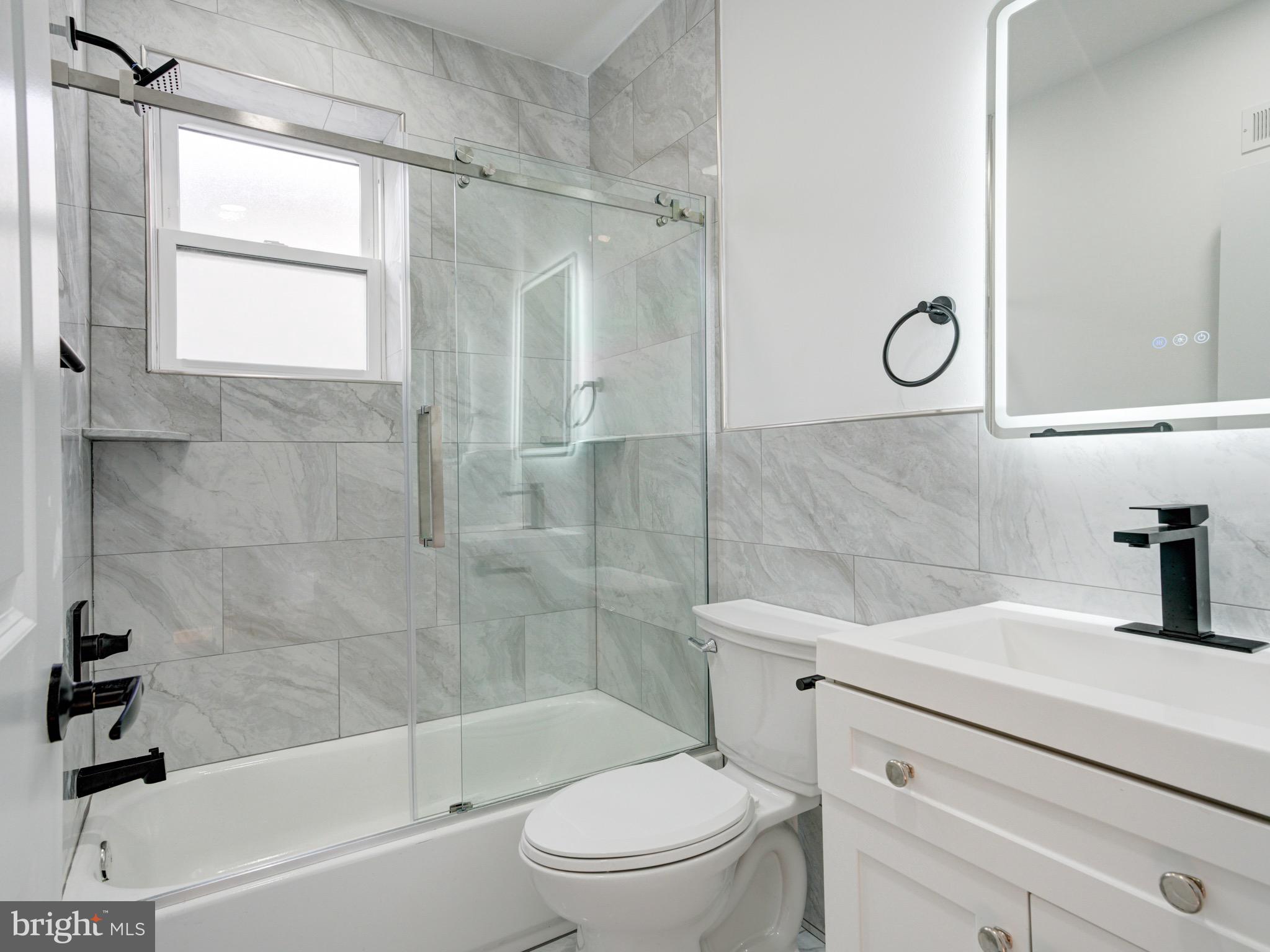 2332 E CLEARFIELD STREET