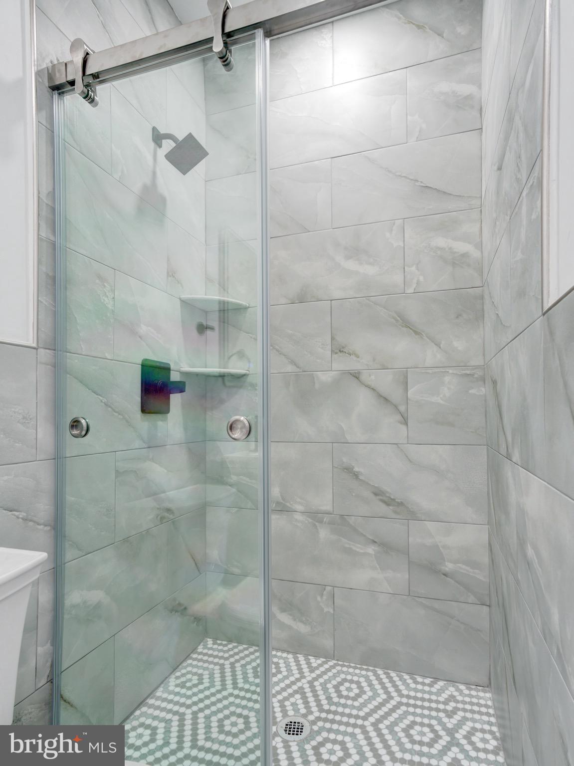 2332 E CLEARFIELD STREET