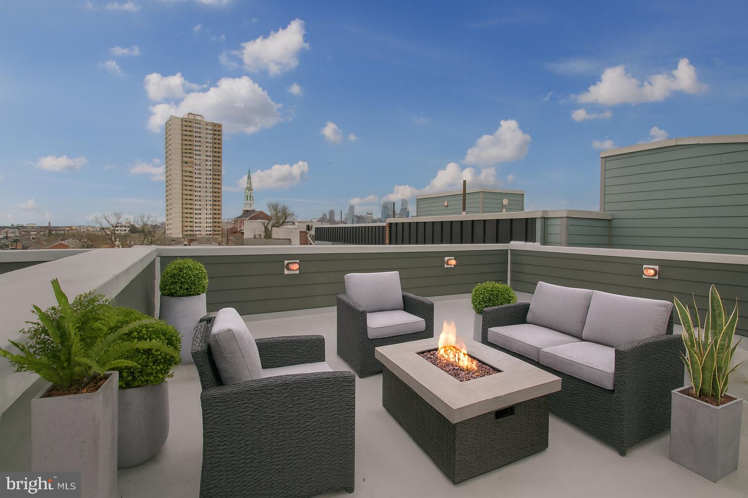 1022 S 2ND STREET 24 4
