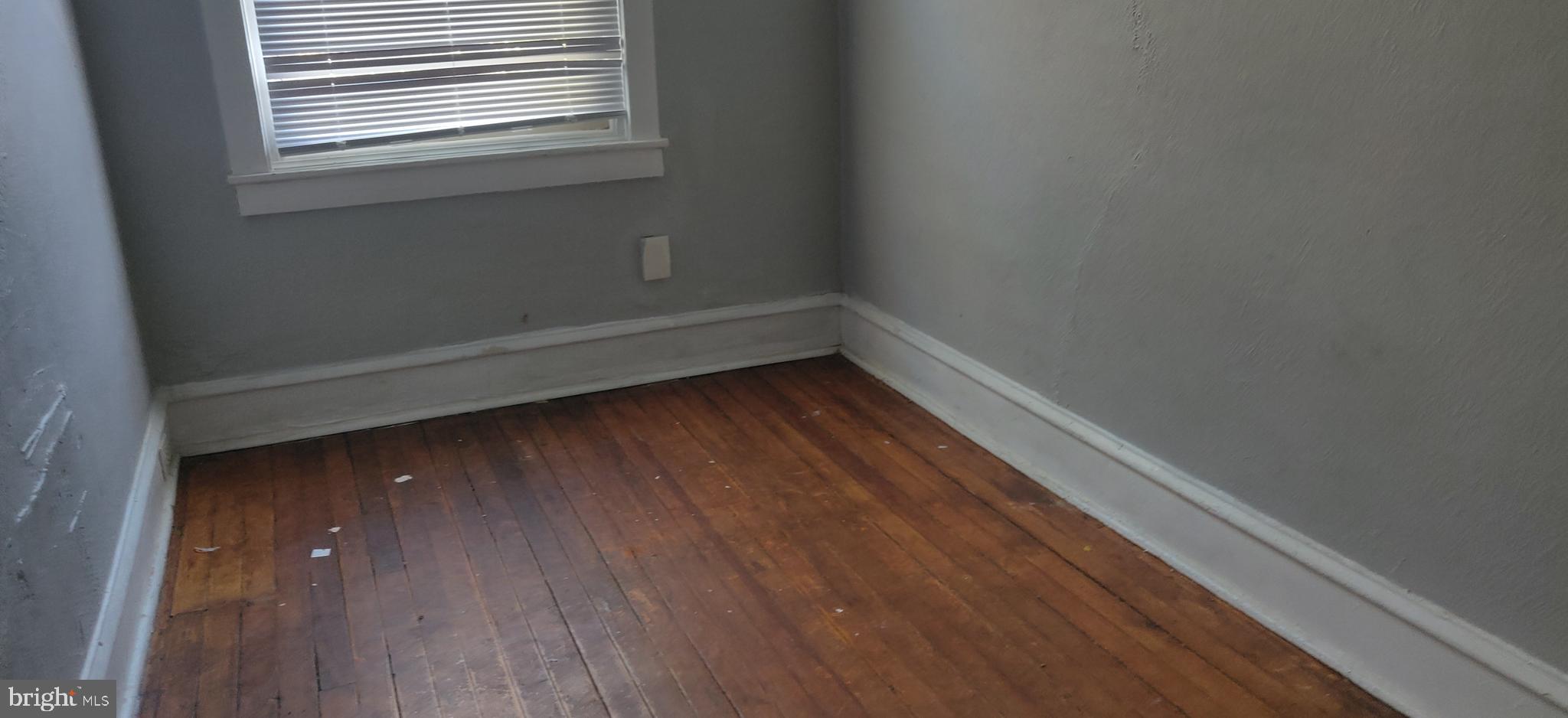 2653 S ROBINSON STREET