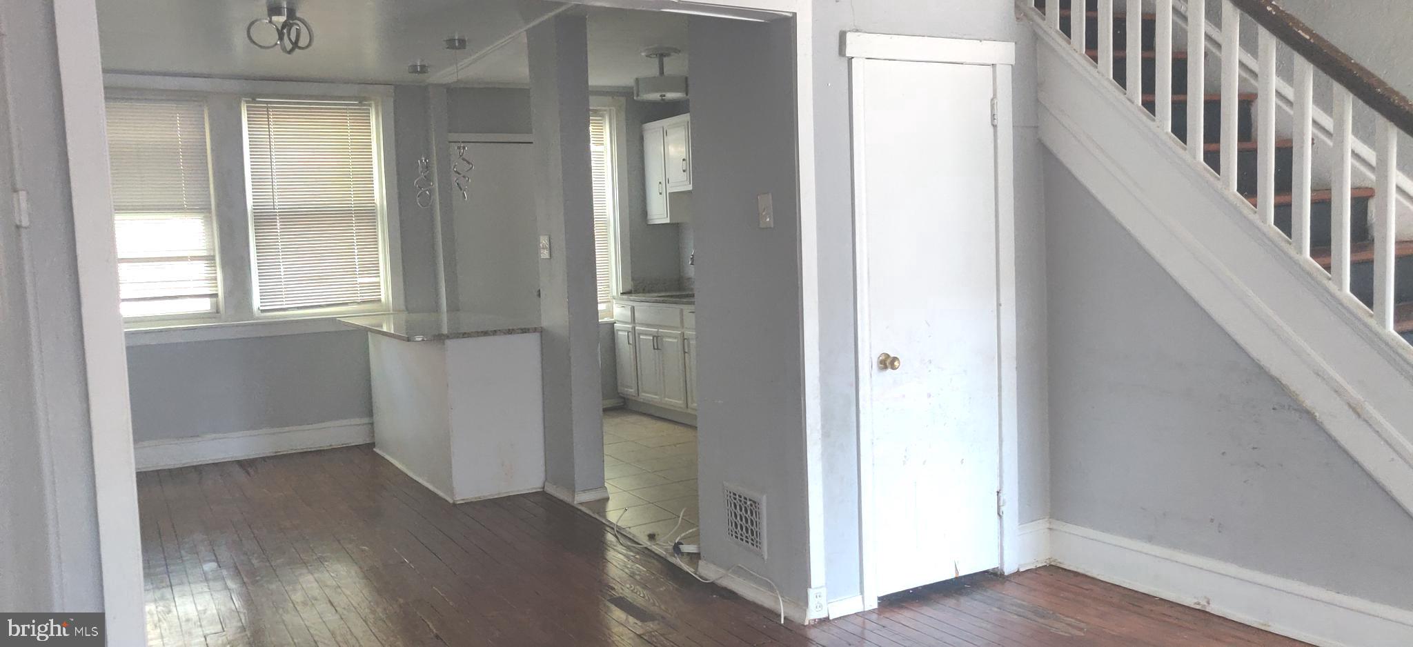 2653 S ROBINSON STREET