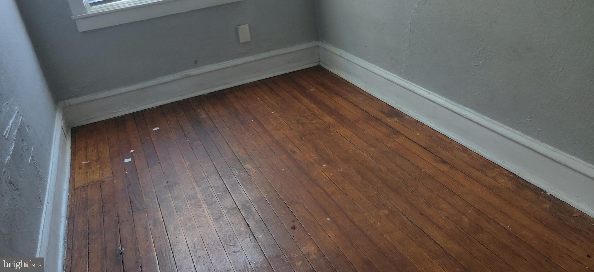 2653 S ROBINSON STREET