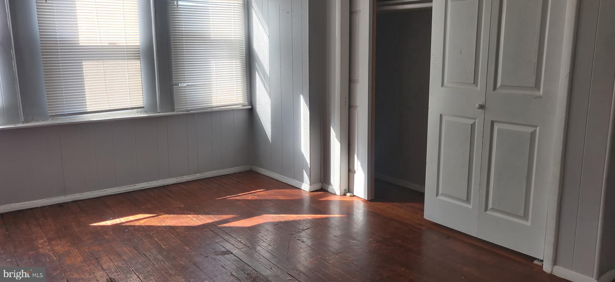 2653 S ROBINSON STREET