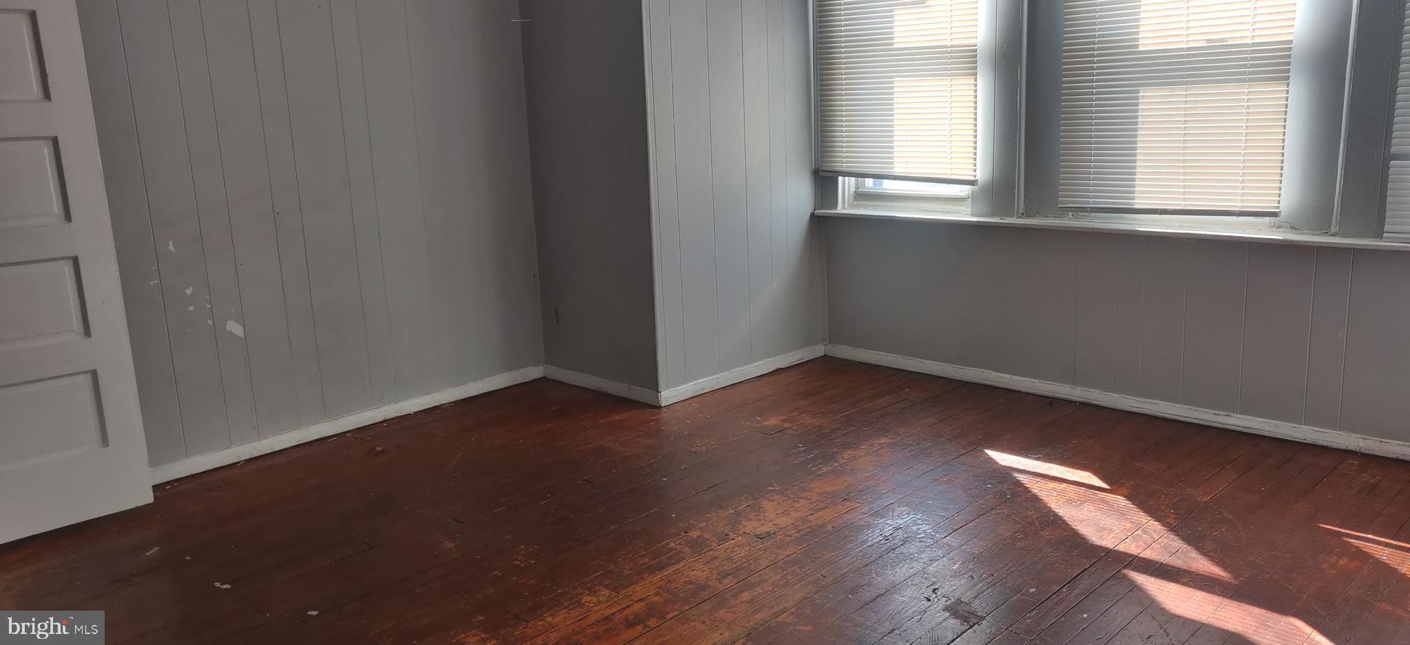 2653 S ROBINSON STREET