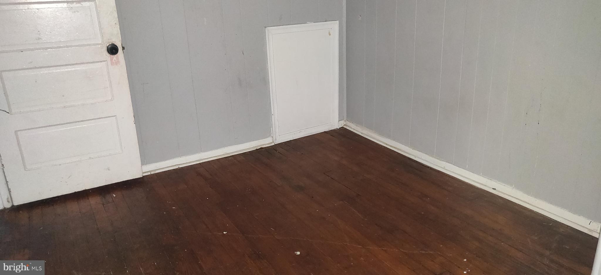 2653 S ROBINSON STREET