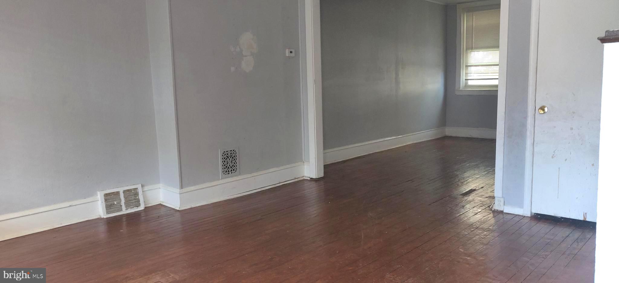 2653 S ROBINSON STREET