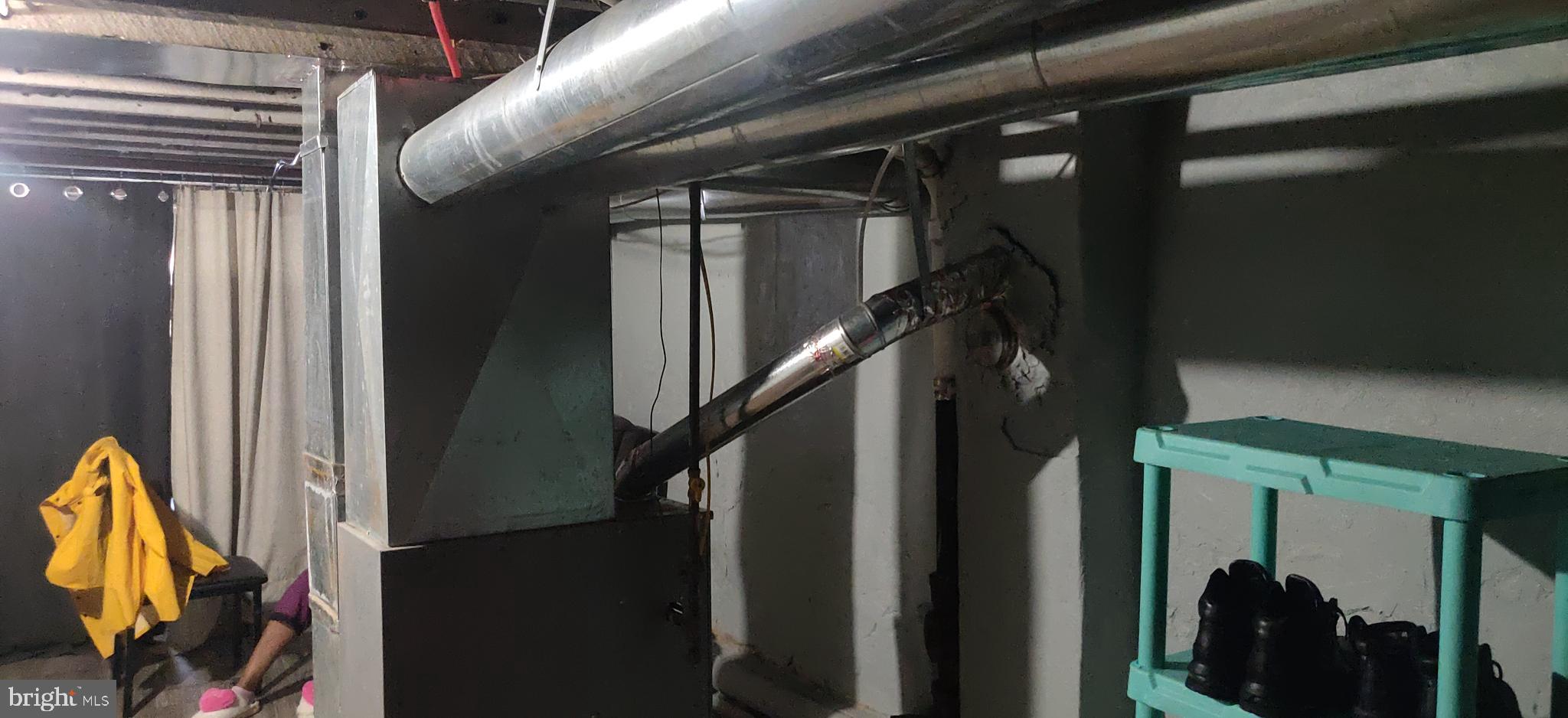 2527 S MILLICK STREET