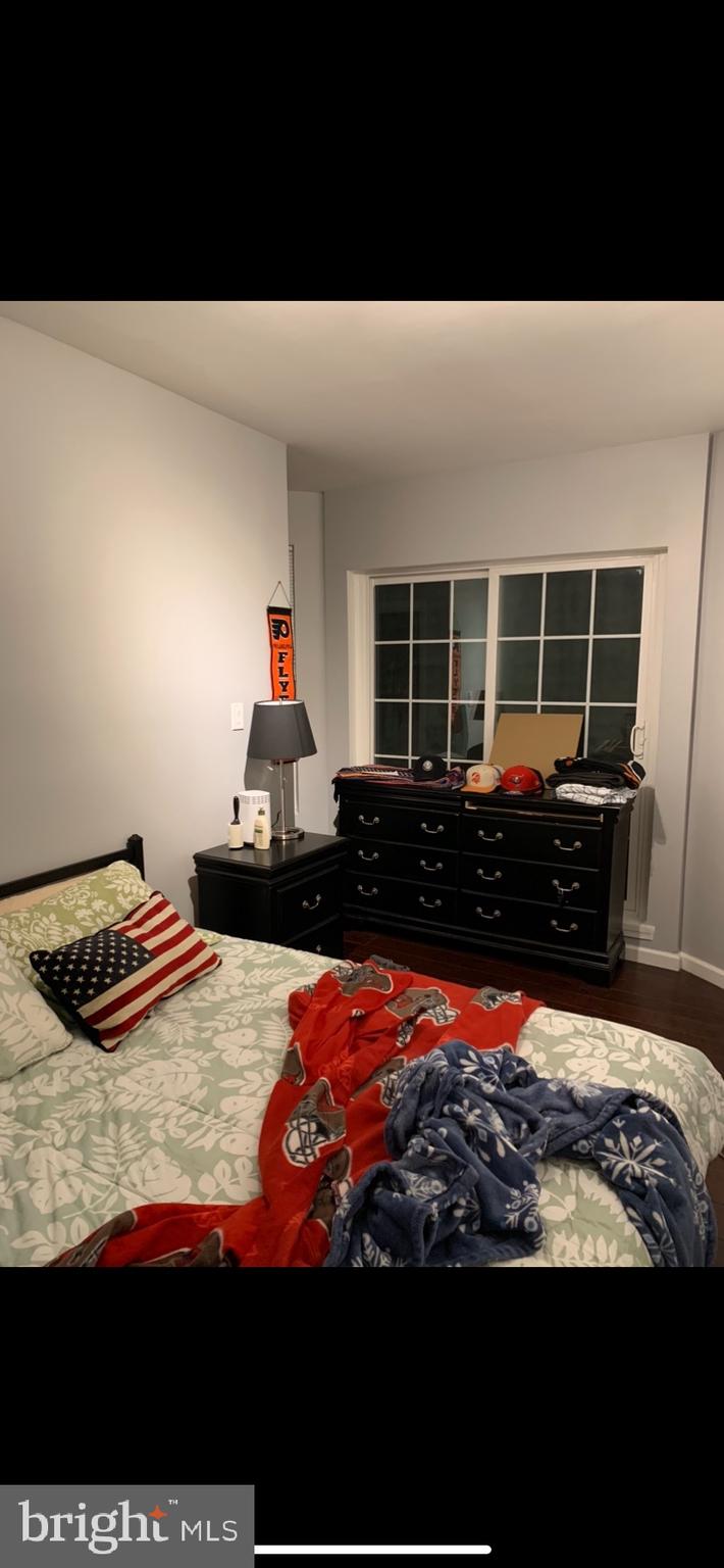 838 CORINTHIAN AVENUE 3