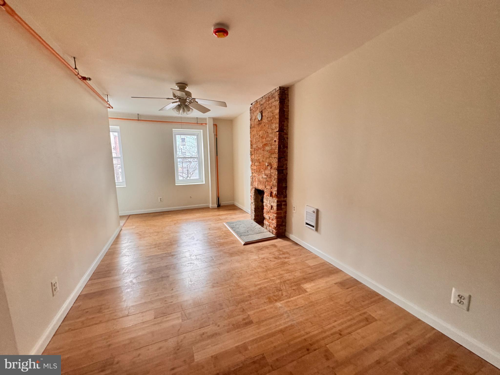 113 W GIRARD AVENUE 2ND FLOOR