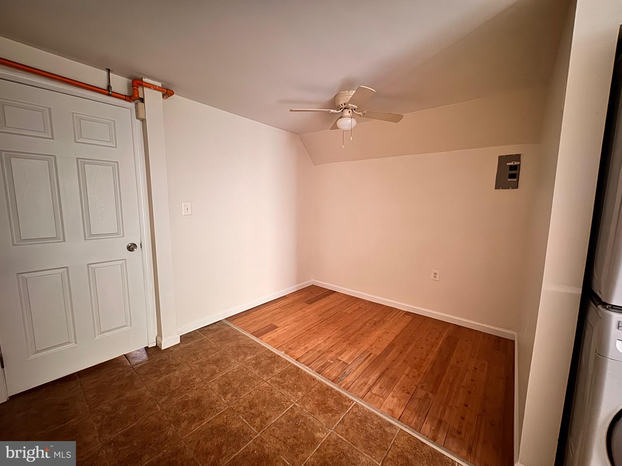 113 W GIRARD AVENUE 2ND FLOOR