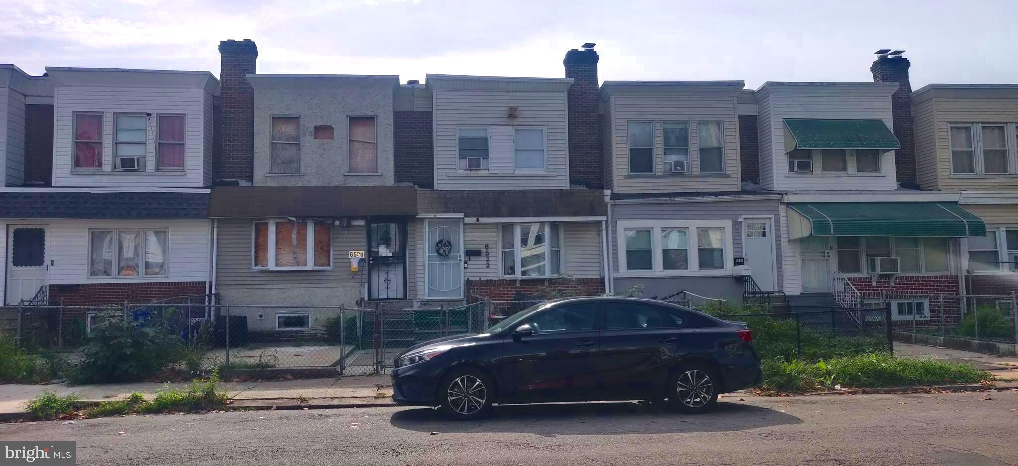 6532 GLENMORE AVENUE