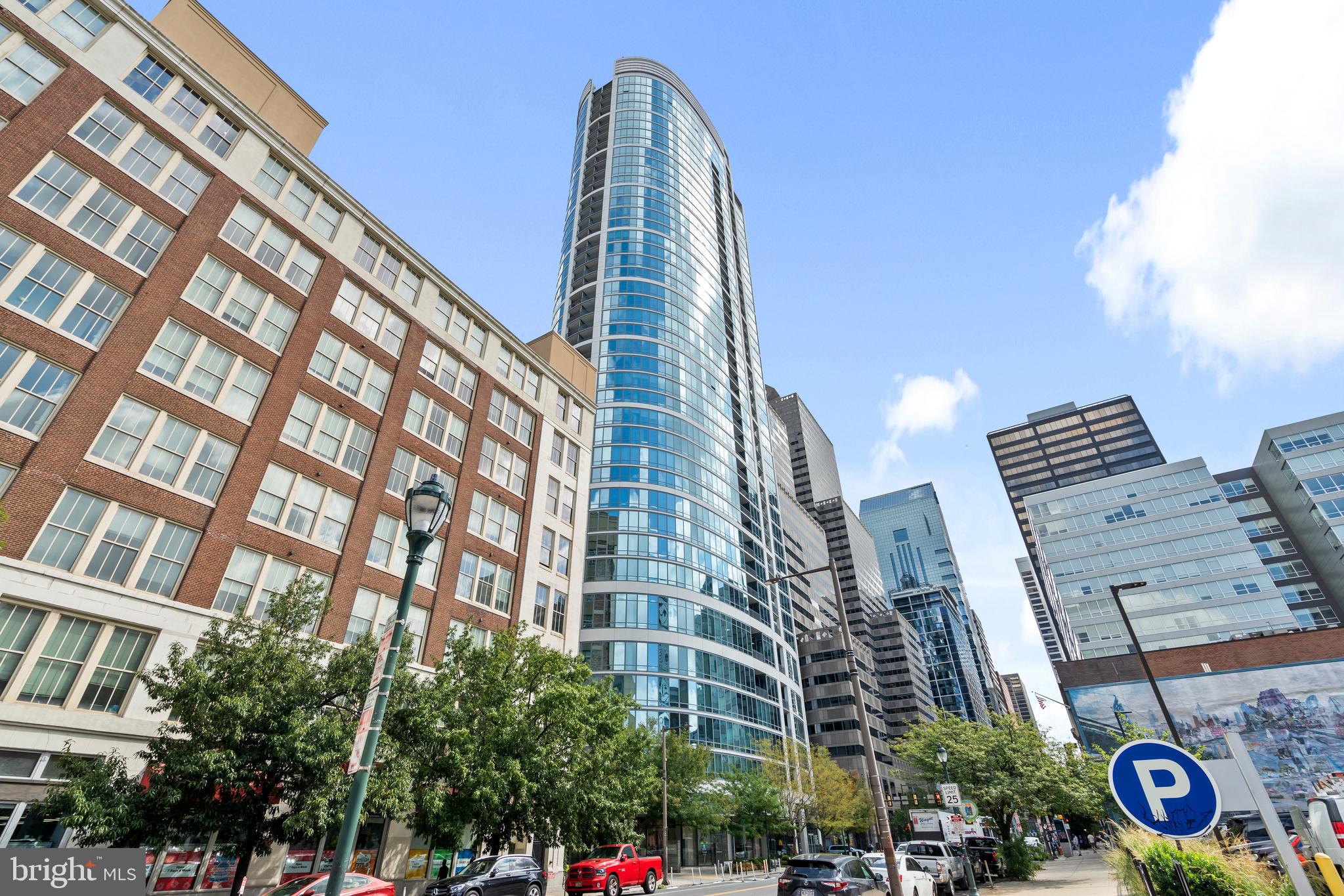 2101 MARKET STREET 00 PH02