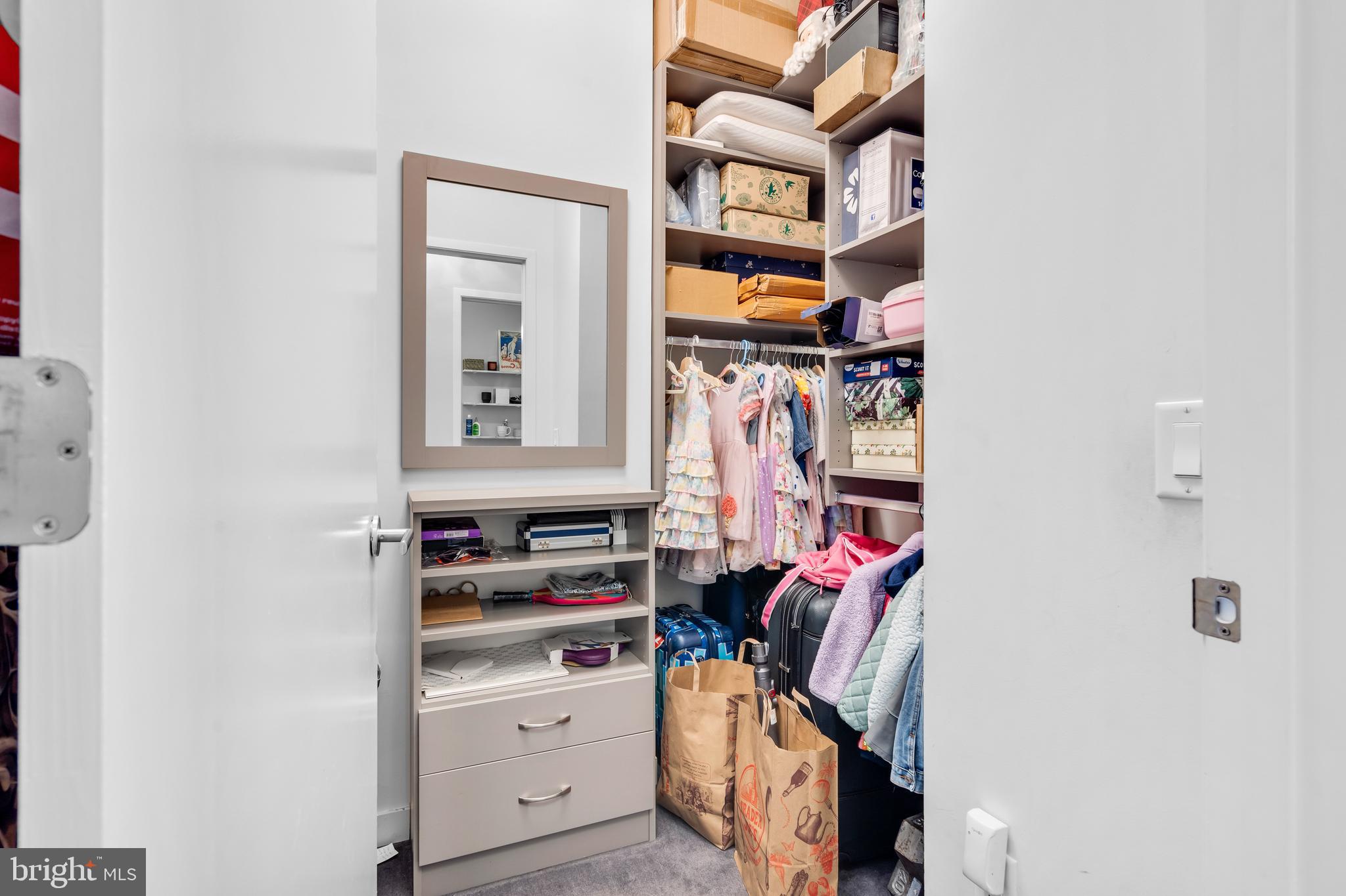 2101 MARKET STREET 00 PH02