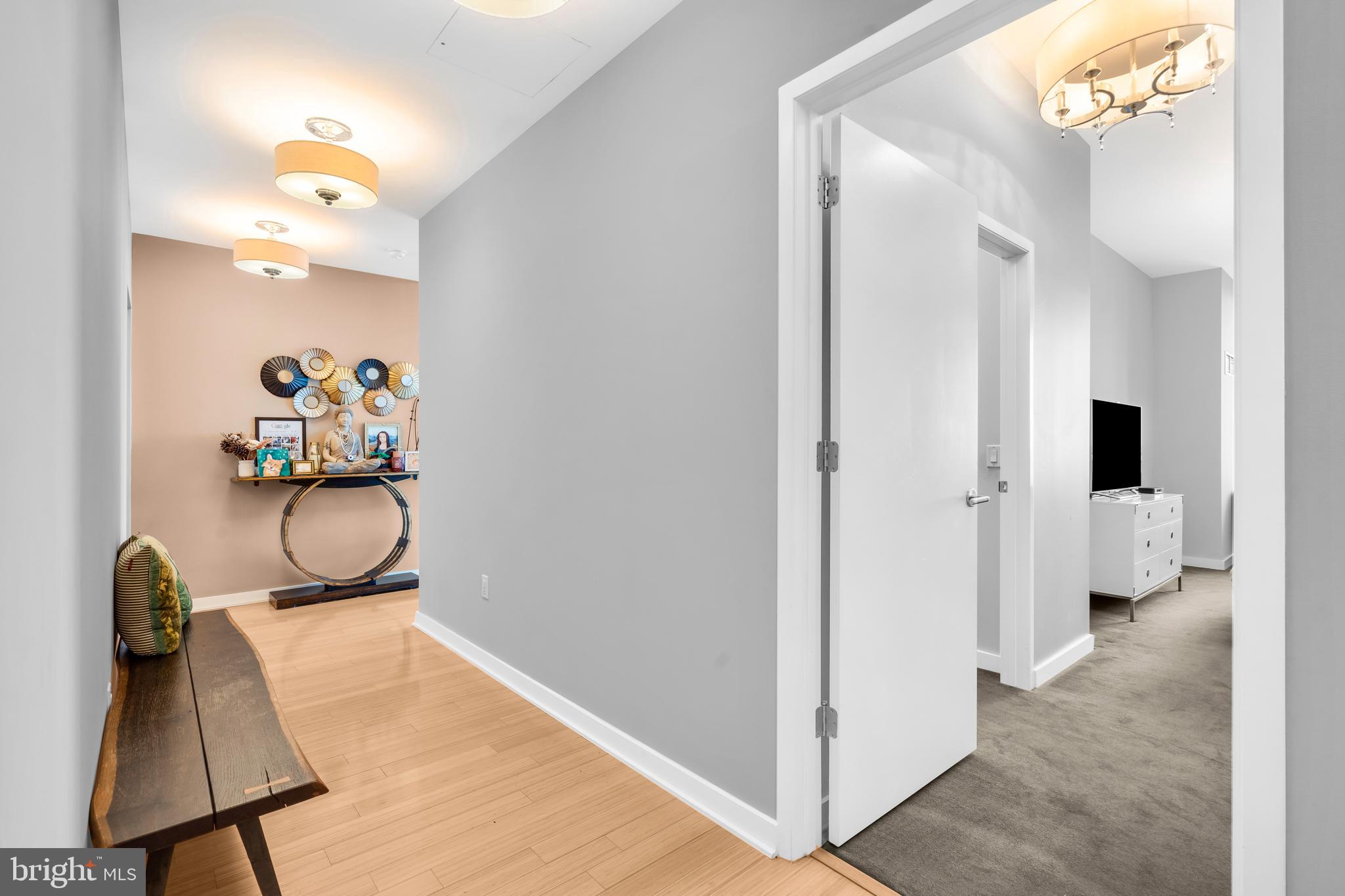 2101 MARKET STREET 00 PH02