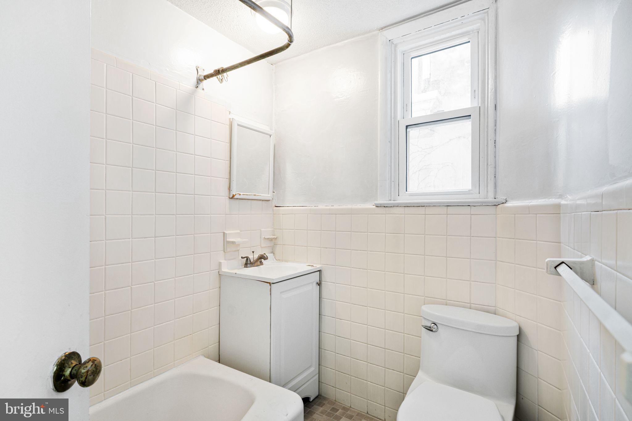 417 S 16TH STREET 2