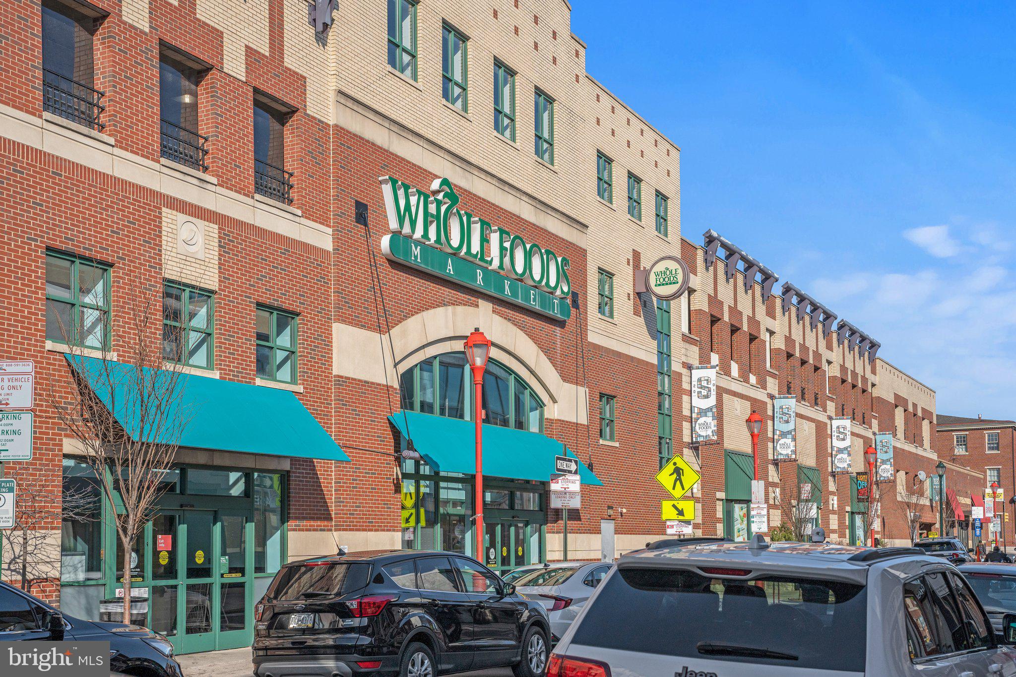 700 S 10TH STREET 2F