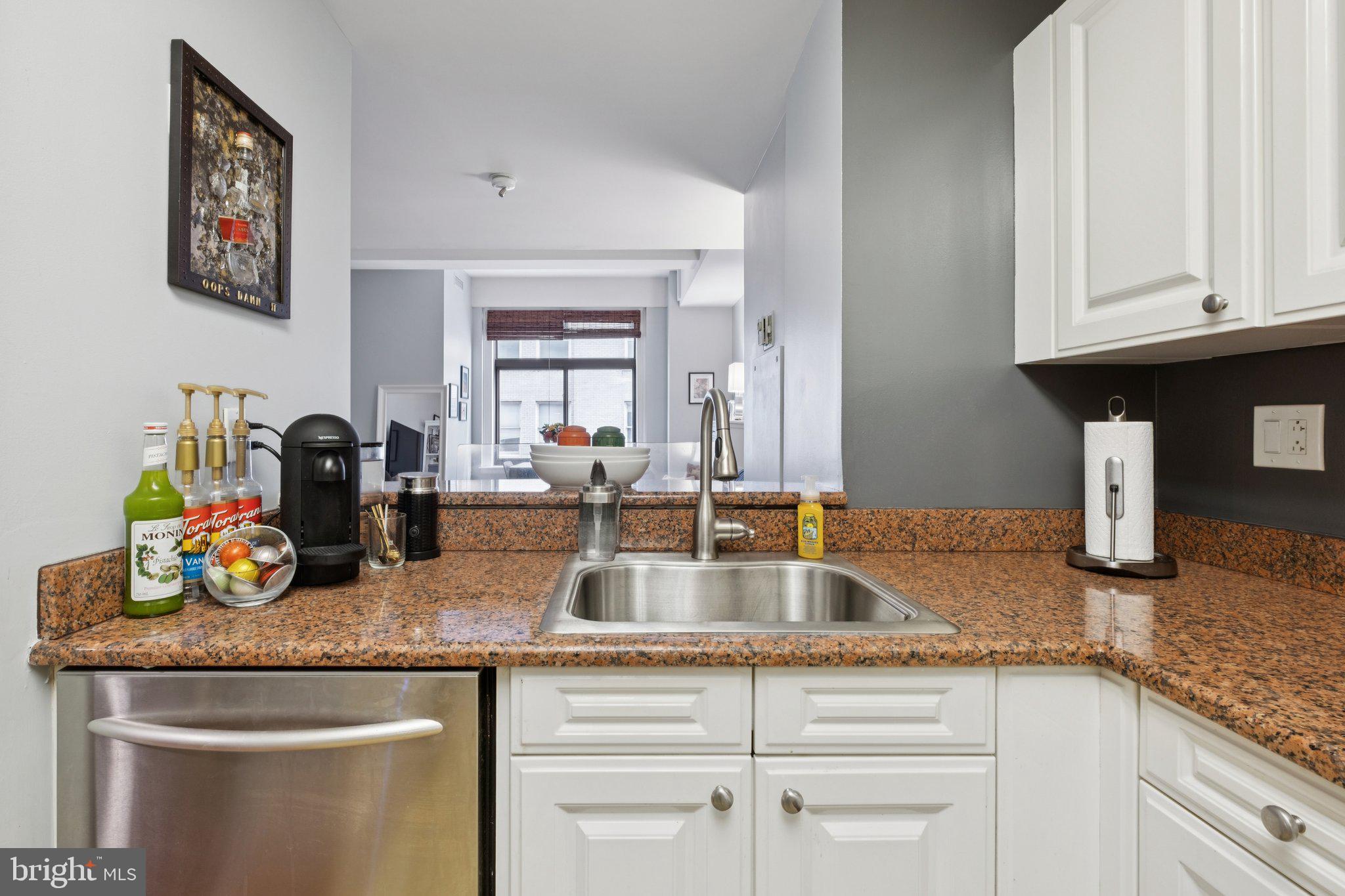 1500 CHESTNUT STREET 15E