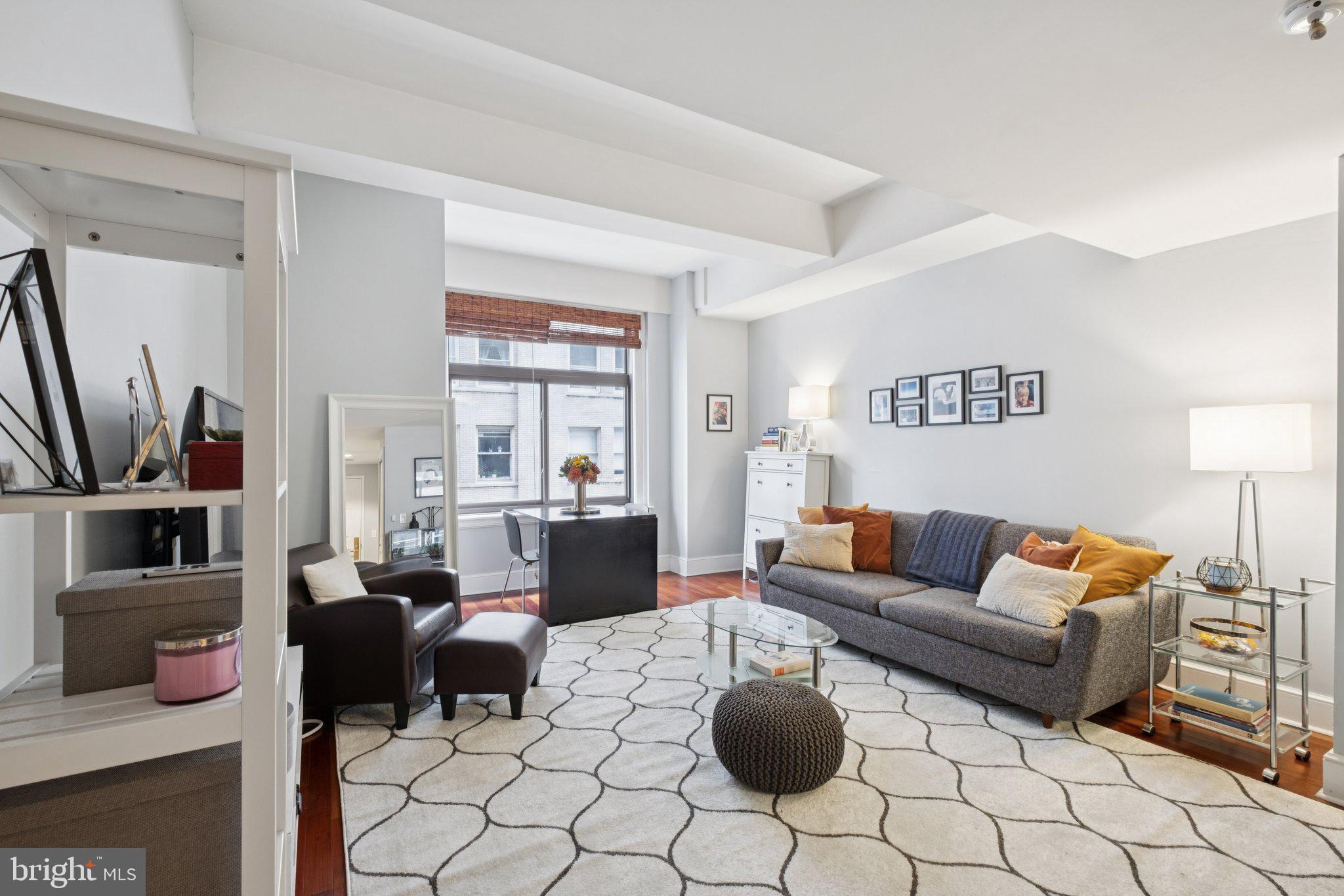 1500 CHESTNUT STREET 15E