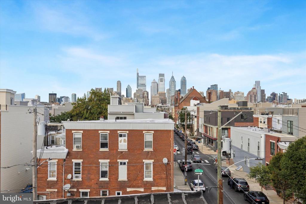 1422 S 18TH STREET