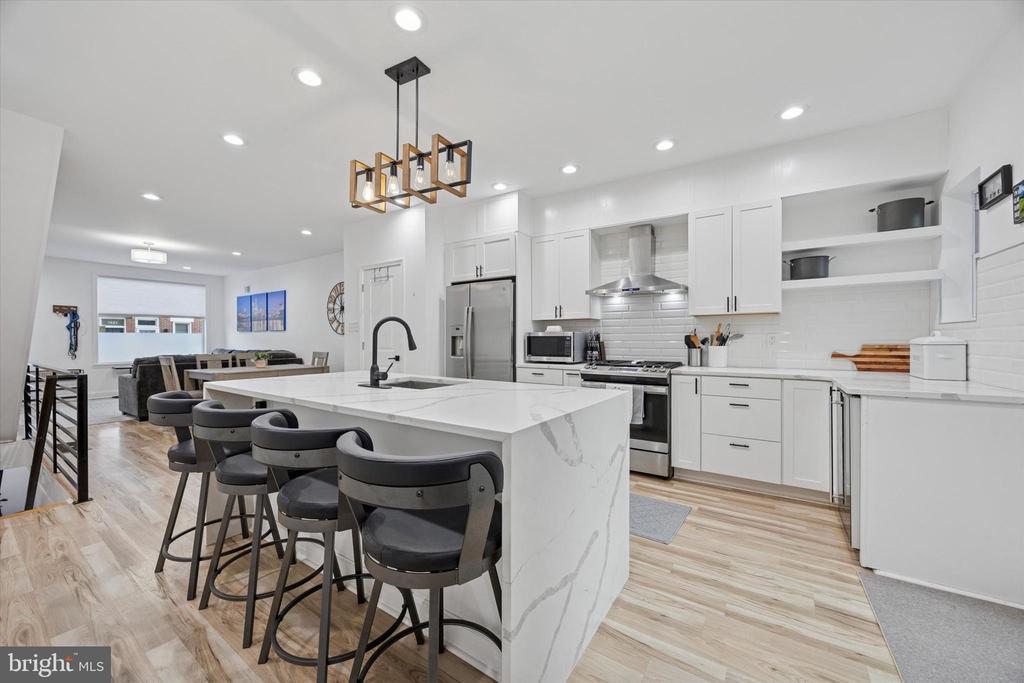 1422 S 18TH STREET