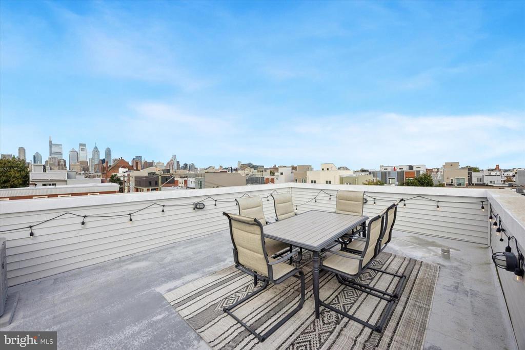 1422 S 18TH STREET