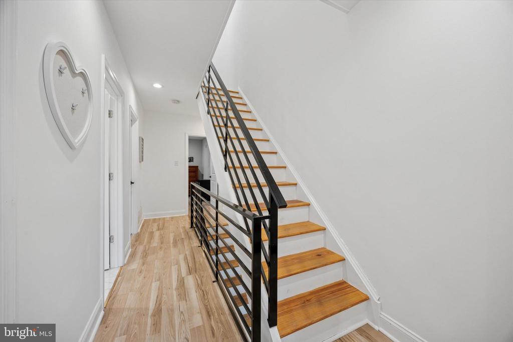 1422 S 18TH STREET