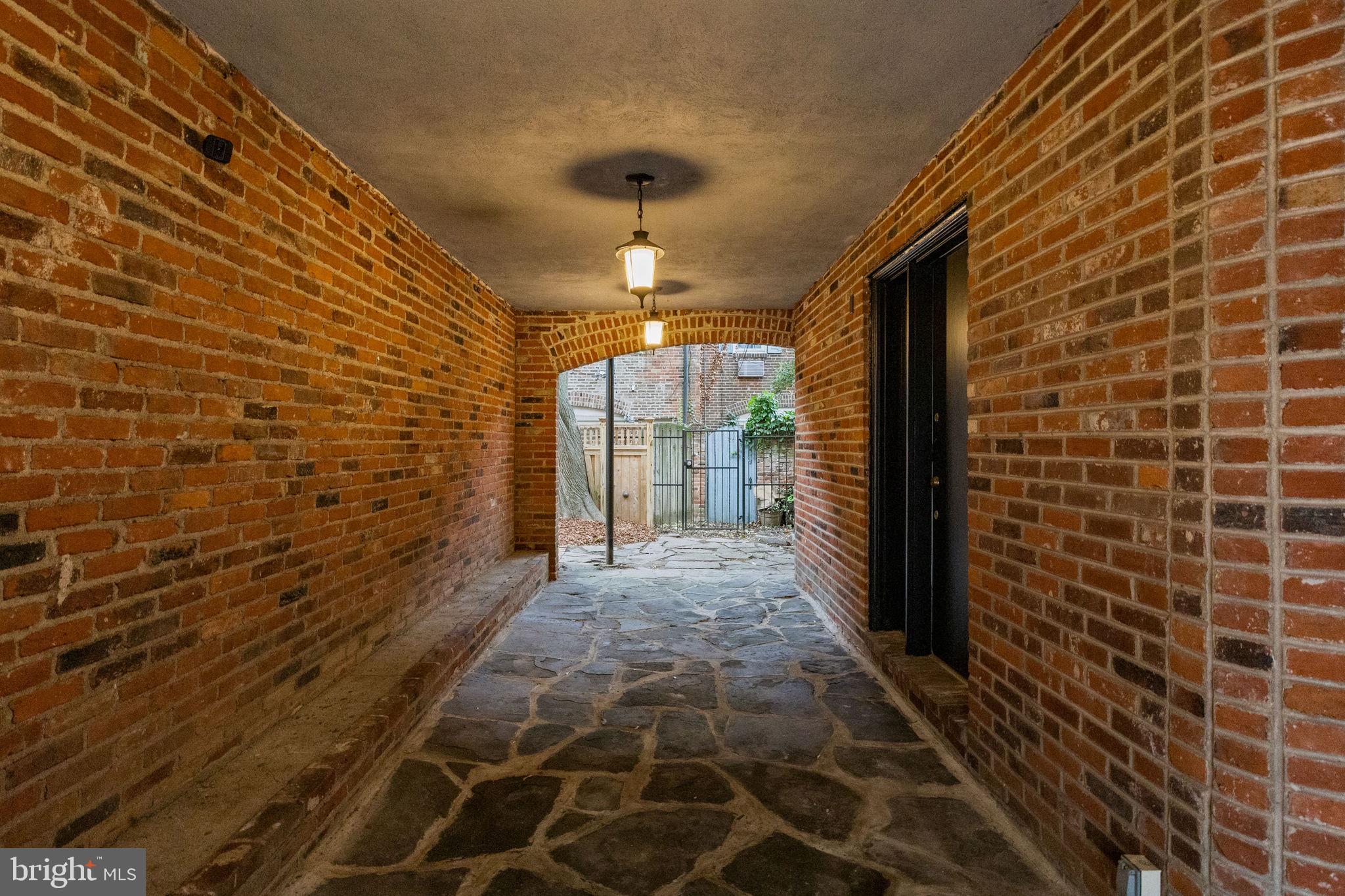 1716 ADDISON STREET 18