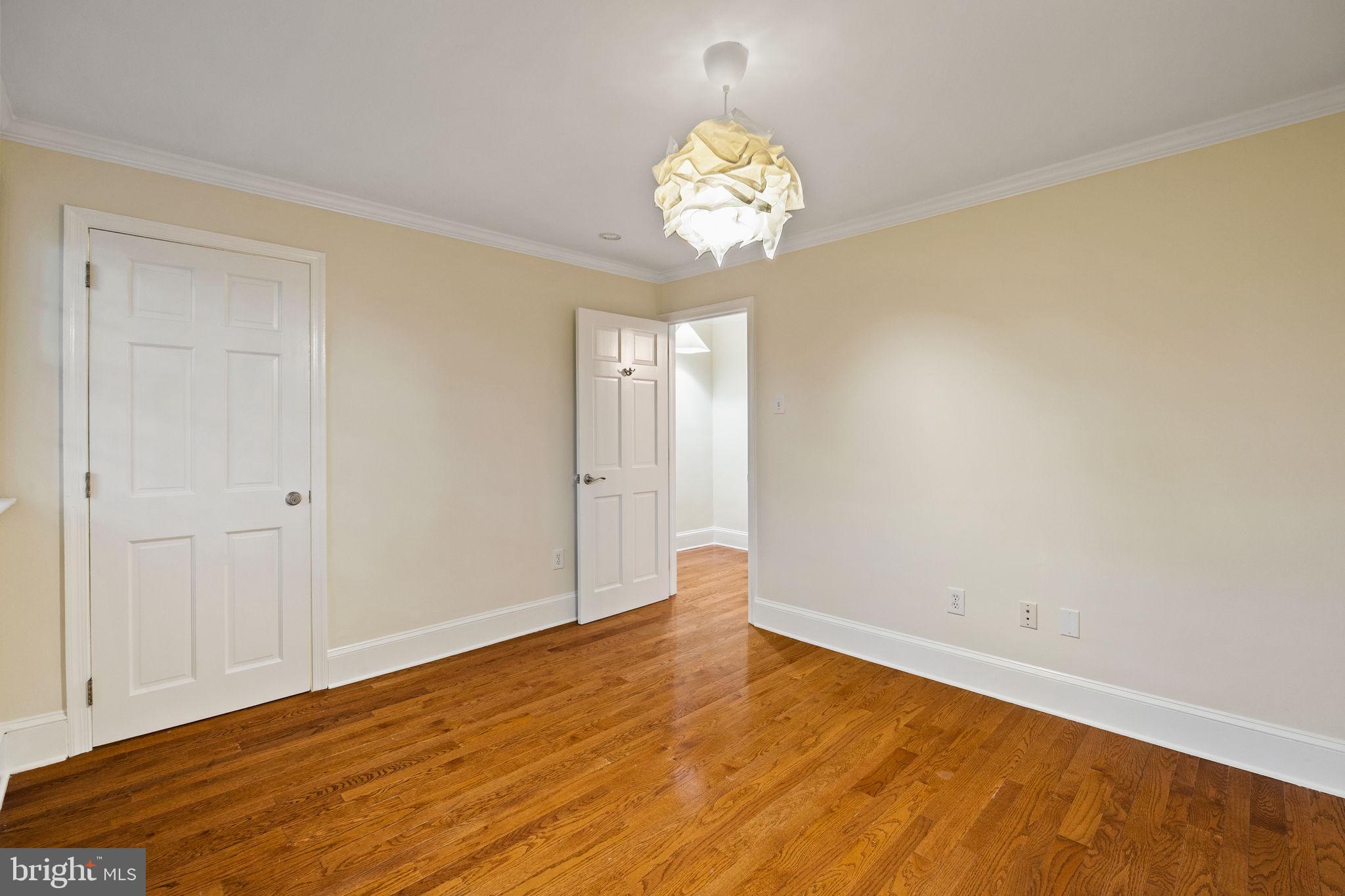 1716 ADDISON STREET 18