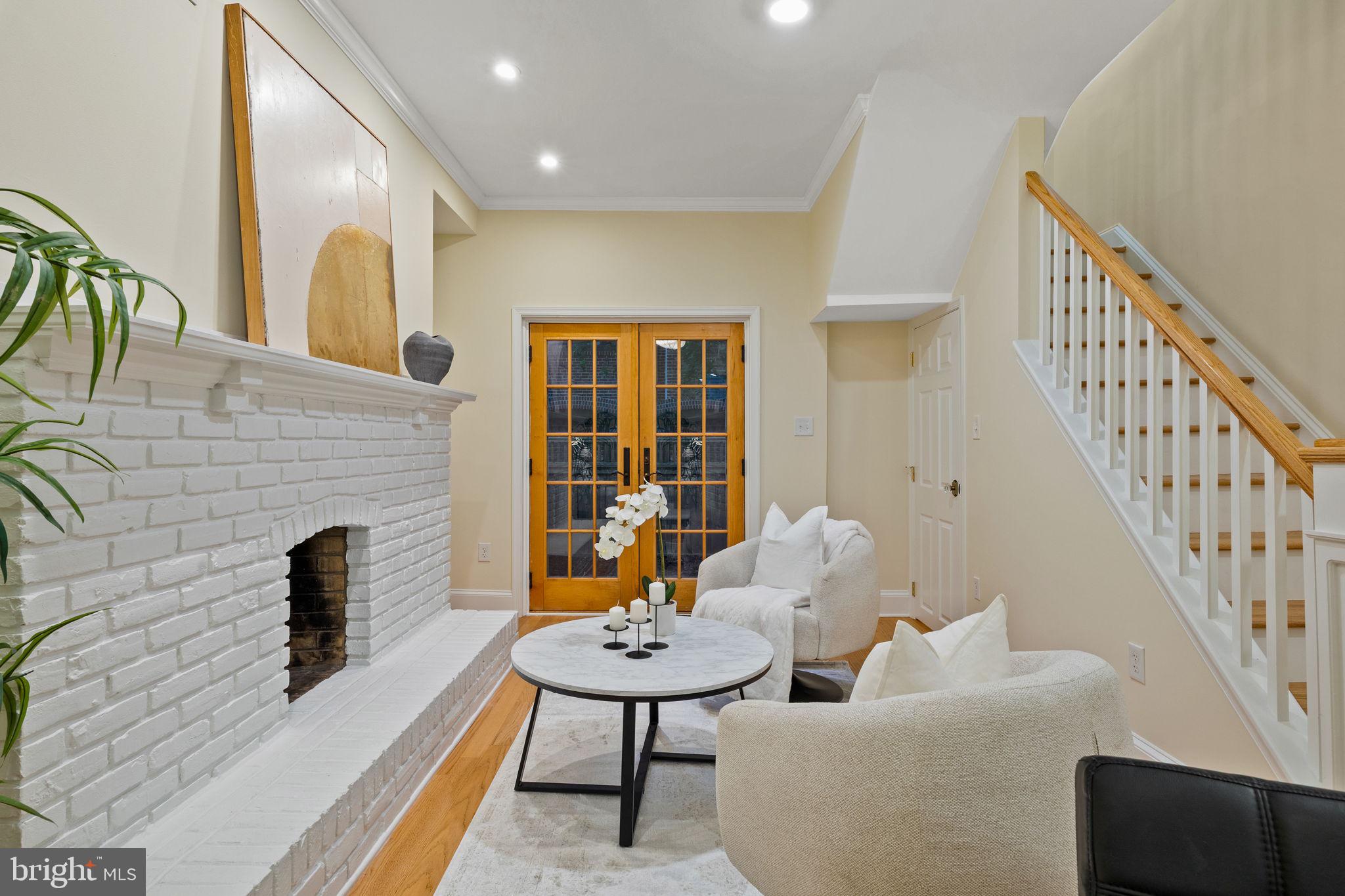 1716 ADDISON STREET 18