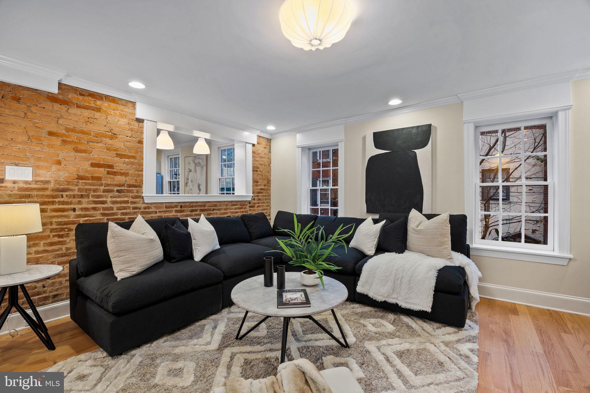 1716 ADDISON STREET 18