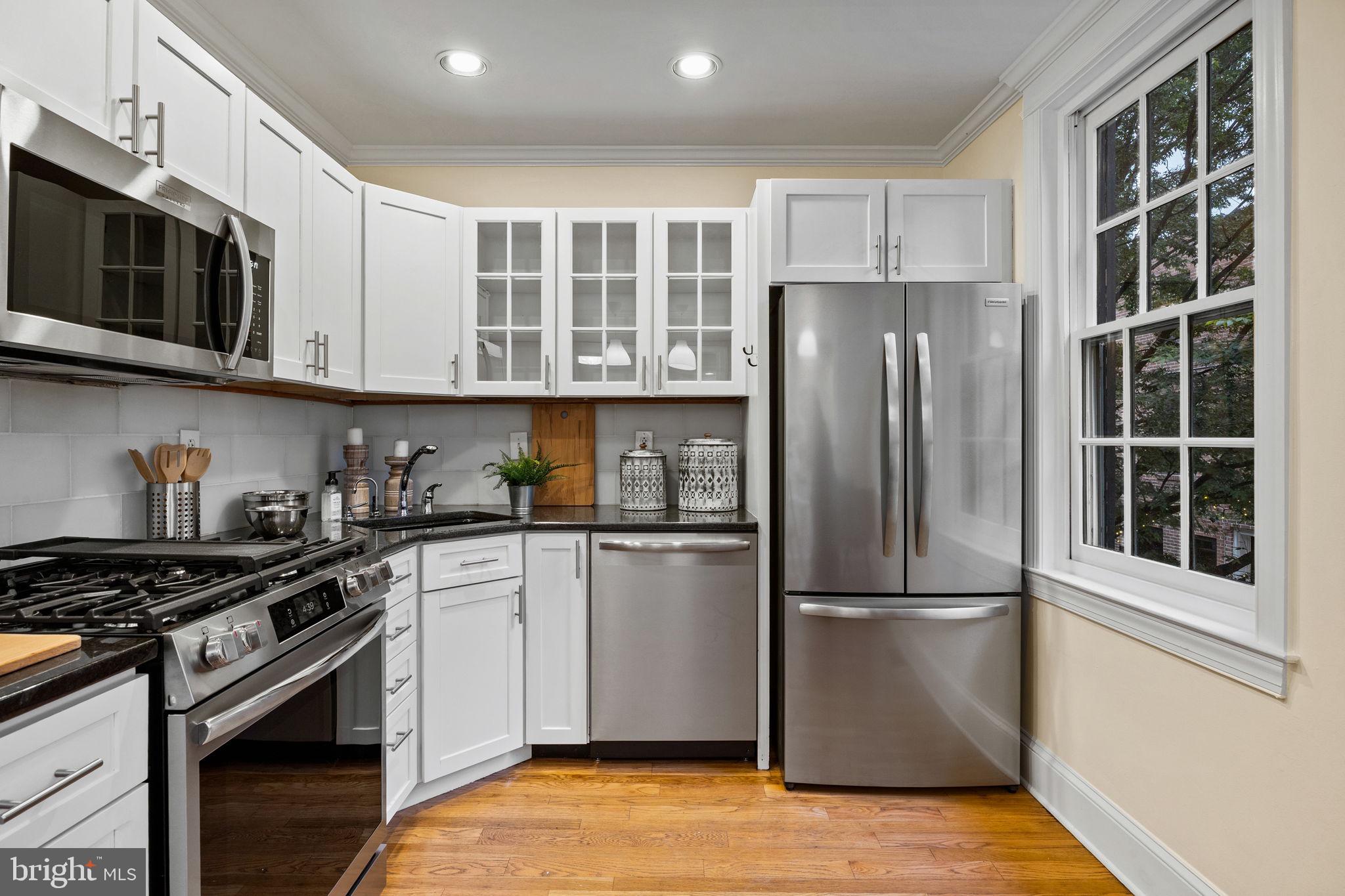 1716 ADDISON STREET 18