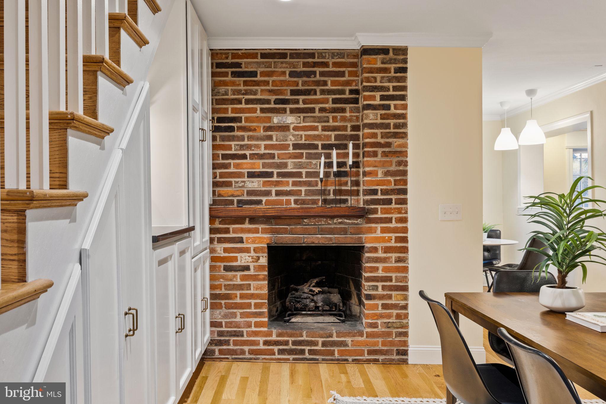 1716 ADDISON STREET 18