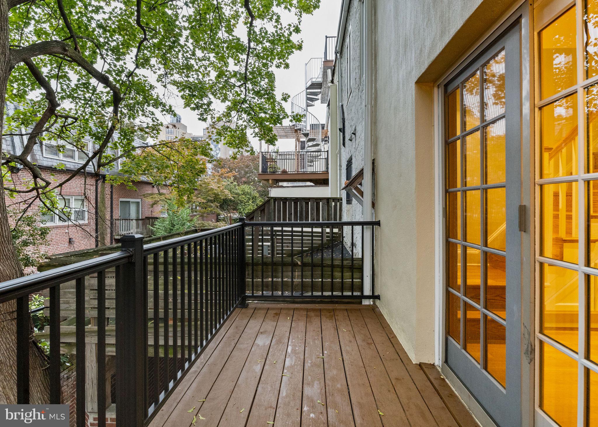 1716 ADDISON STREET 18