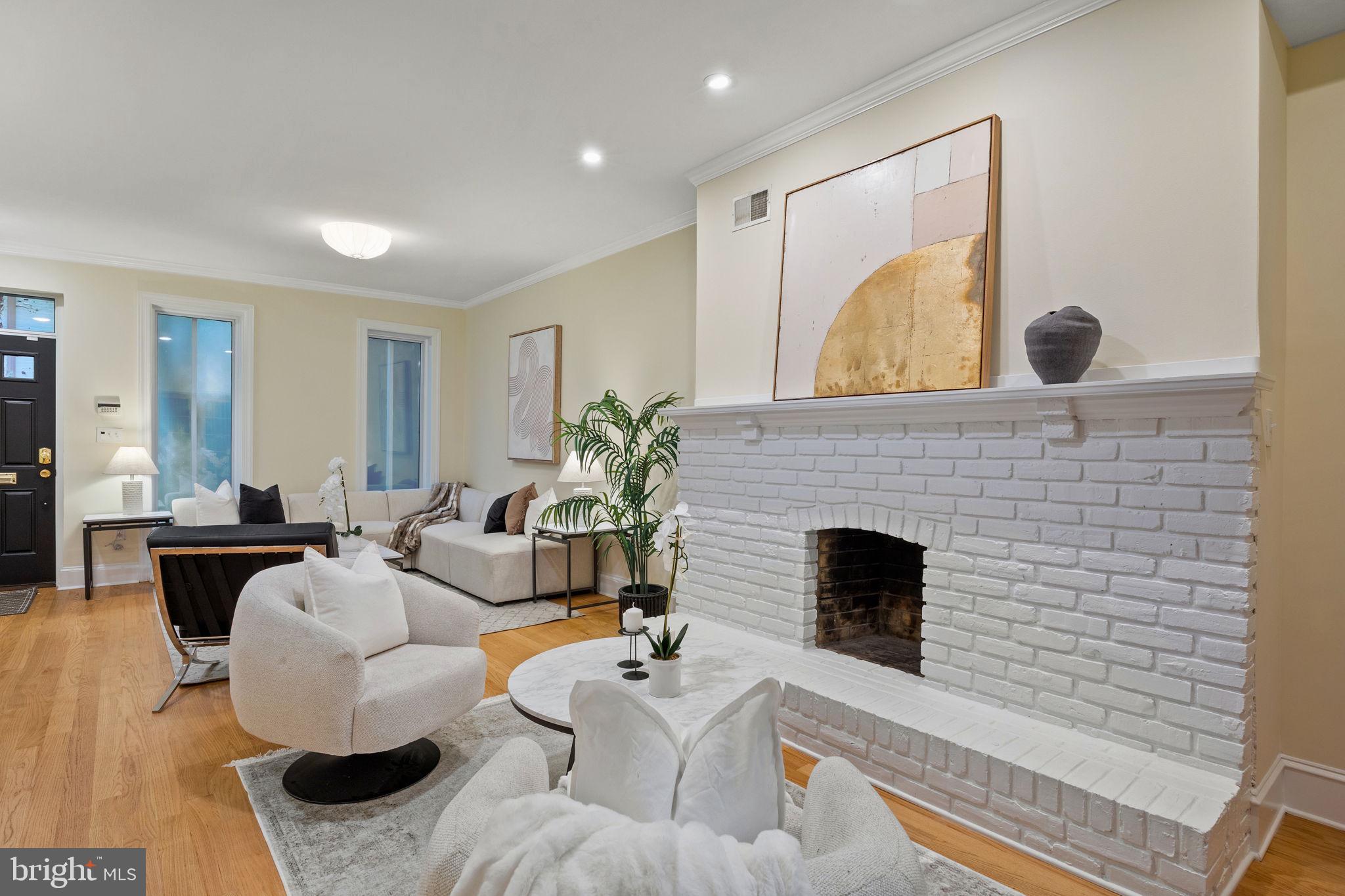 1716 ADDISON STREET 18