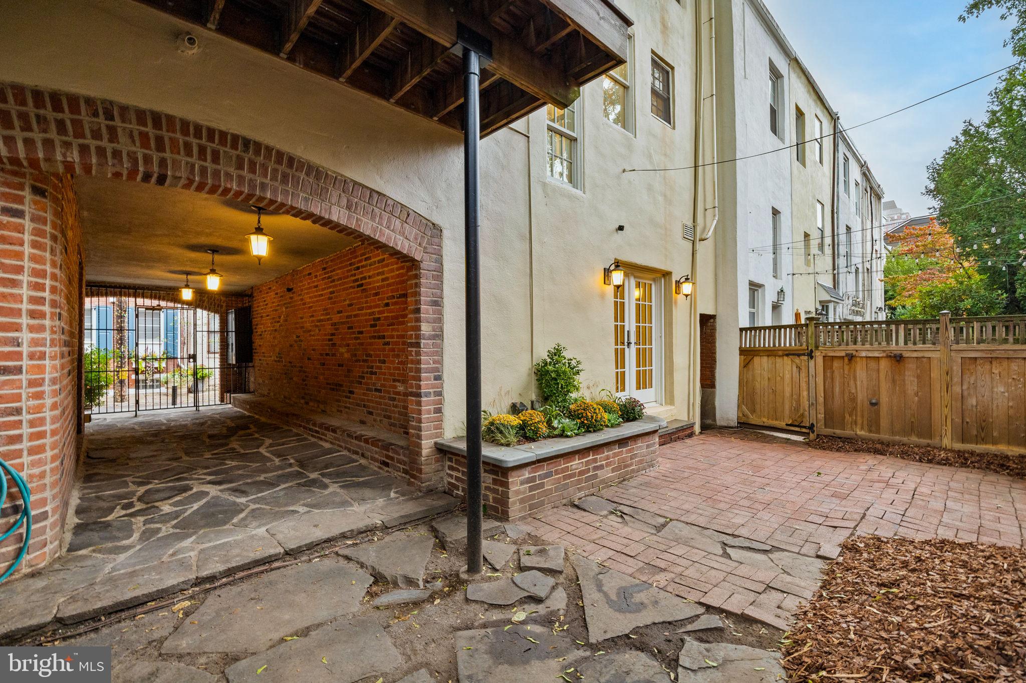 1716 ADDISON STREET 18