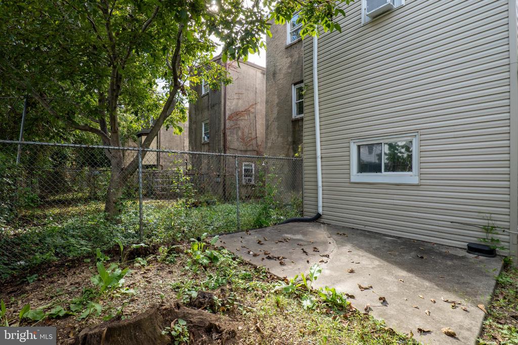 1415 N 18TH STREET 2