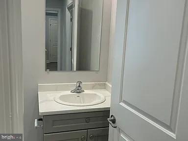 980 N MARSHALL STREET