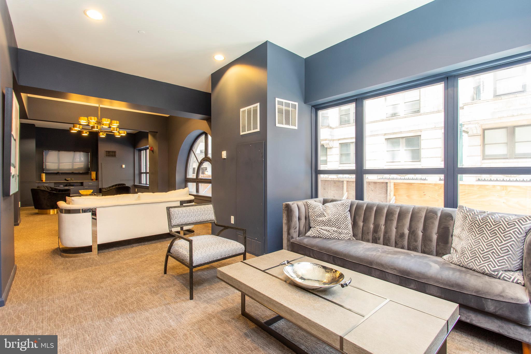 1425 LOCUST STREET 15E