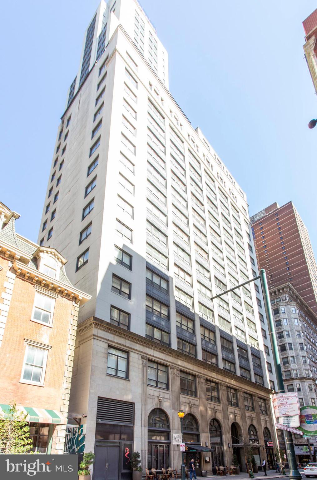 1425 LOCUST STREET 15E