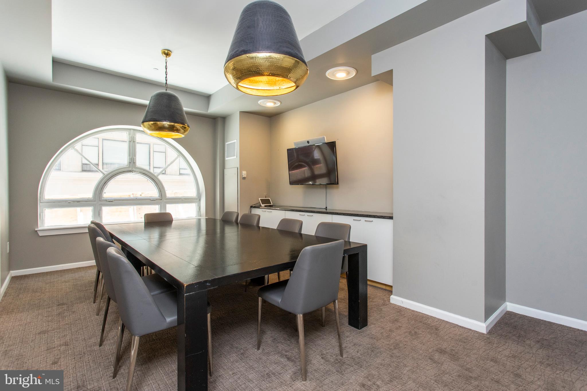 1425 LOCUST STREET 15E