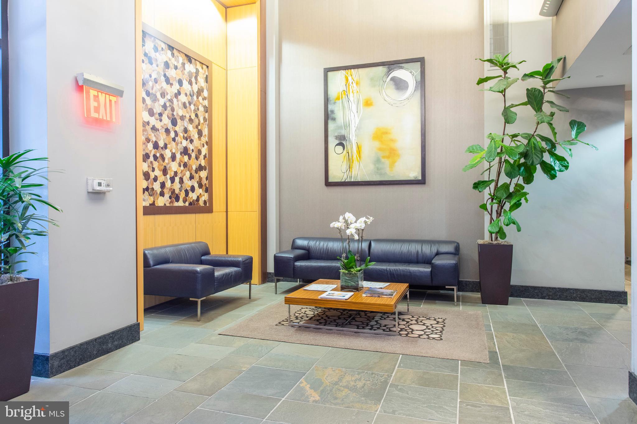 1425 LOCUST STREET 15E