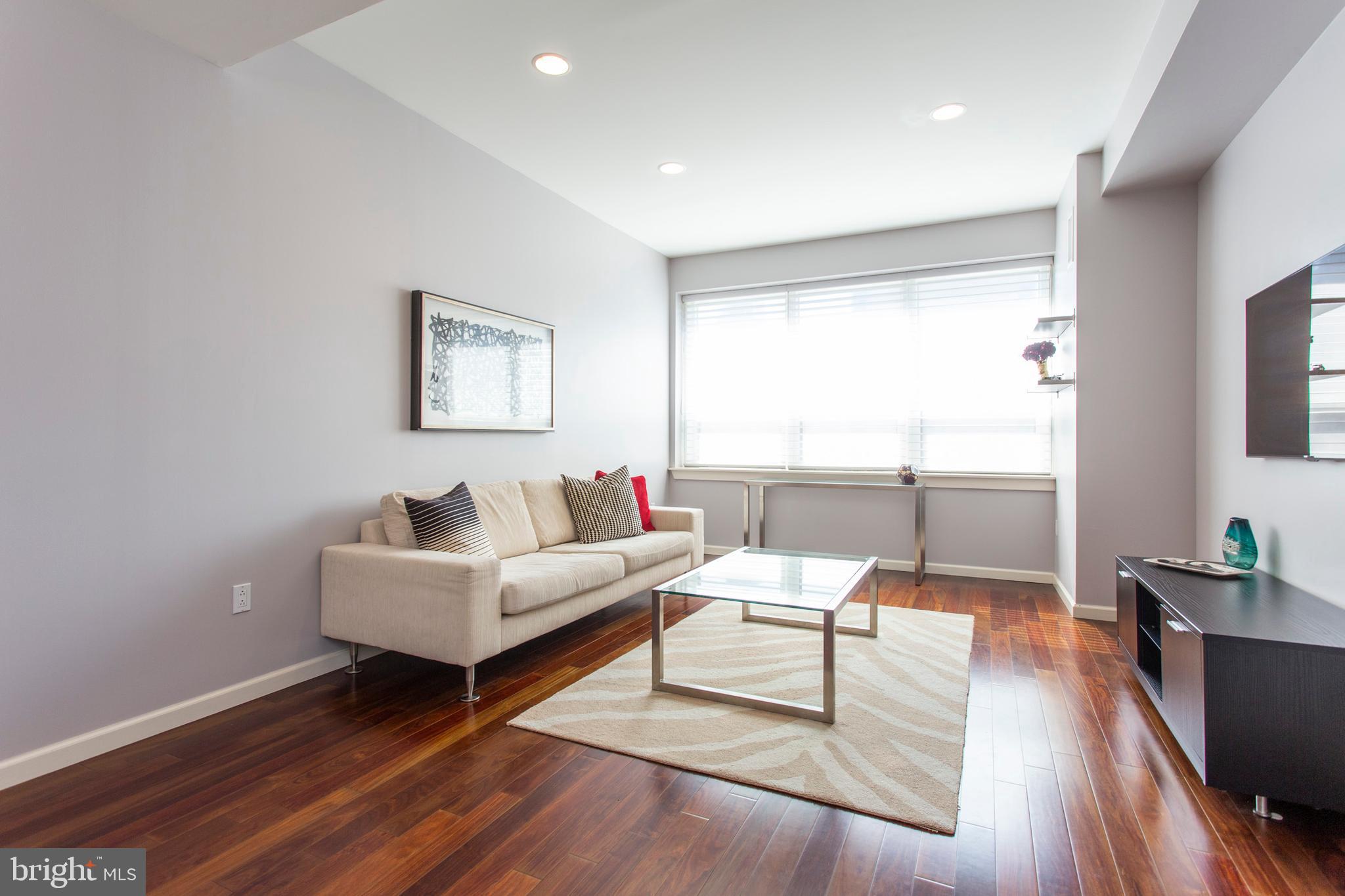 1425 LOCUST STREET 15E