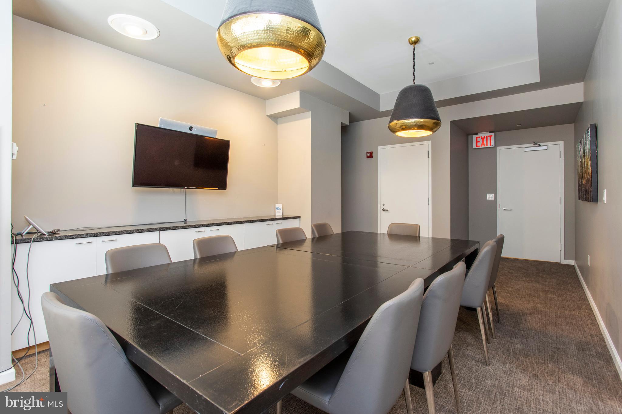 1425 LOCUST STREET 15E