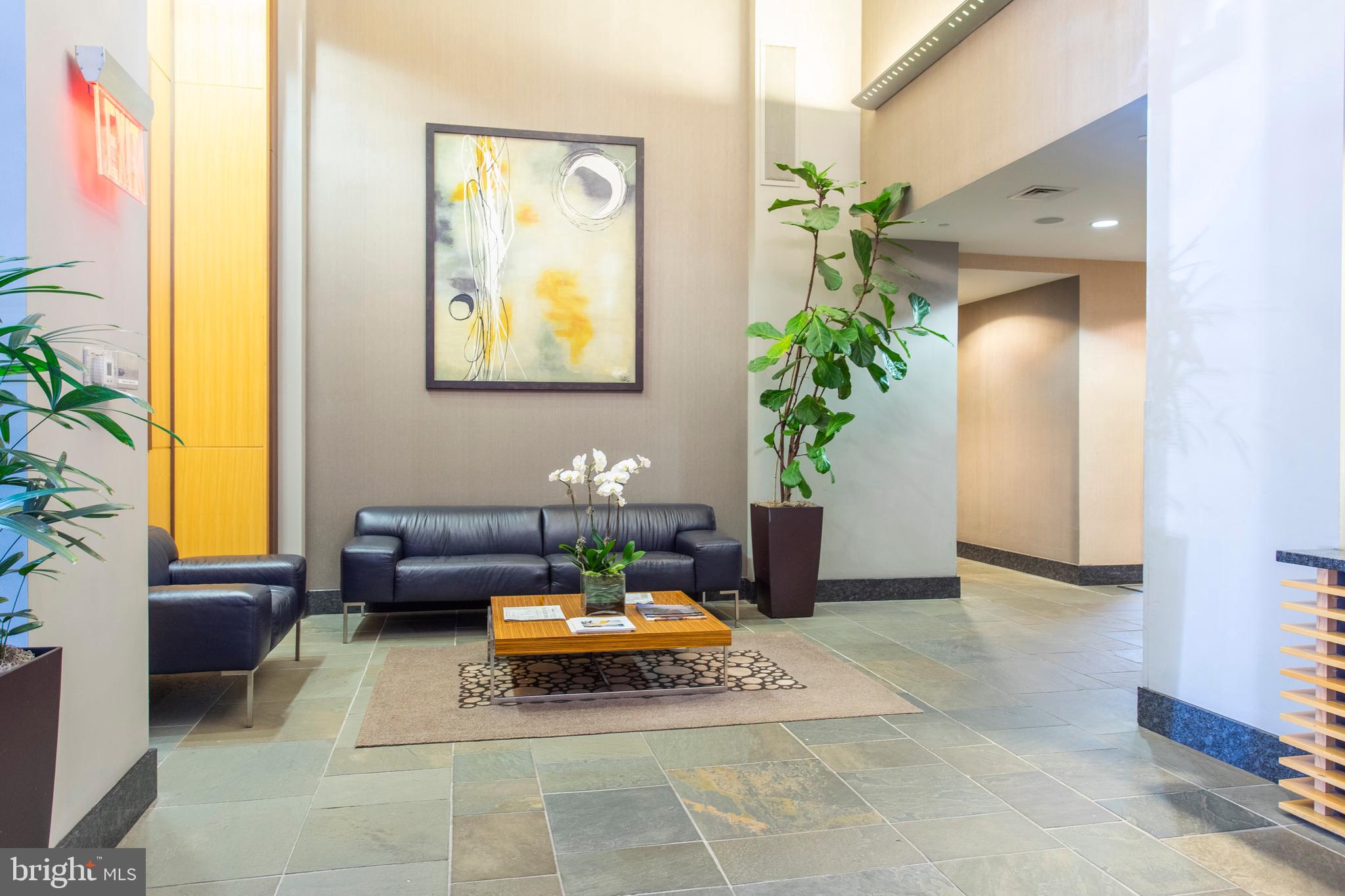 1425 LOCUST STREET 15E