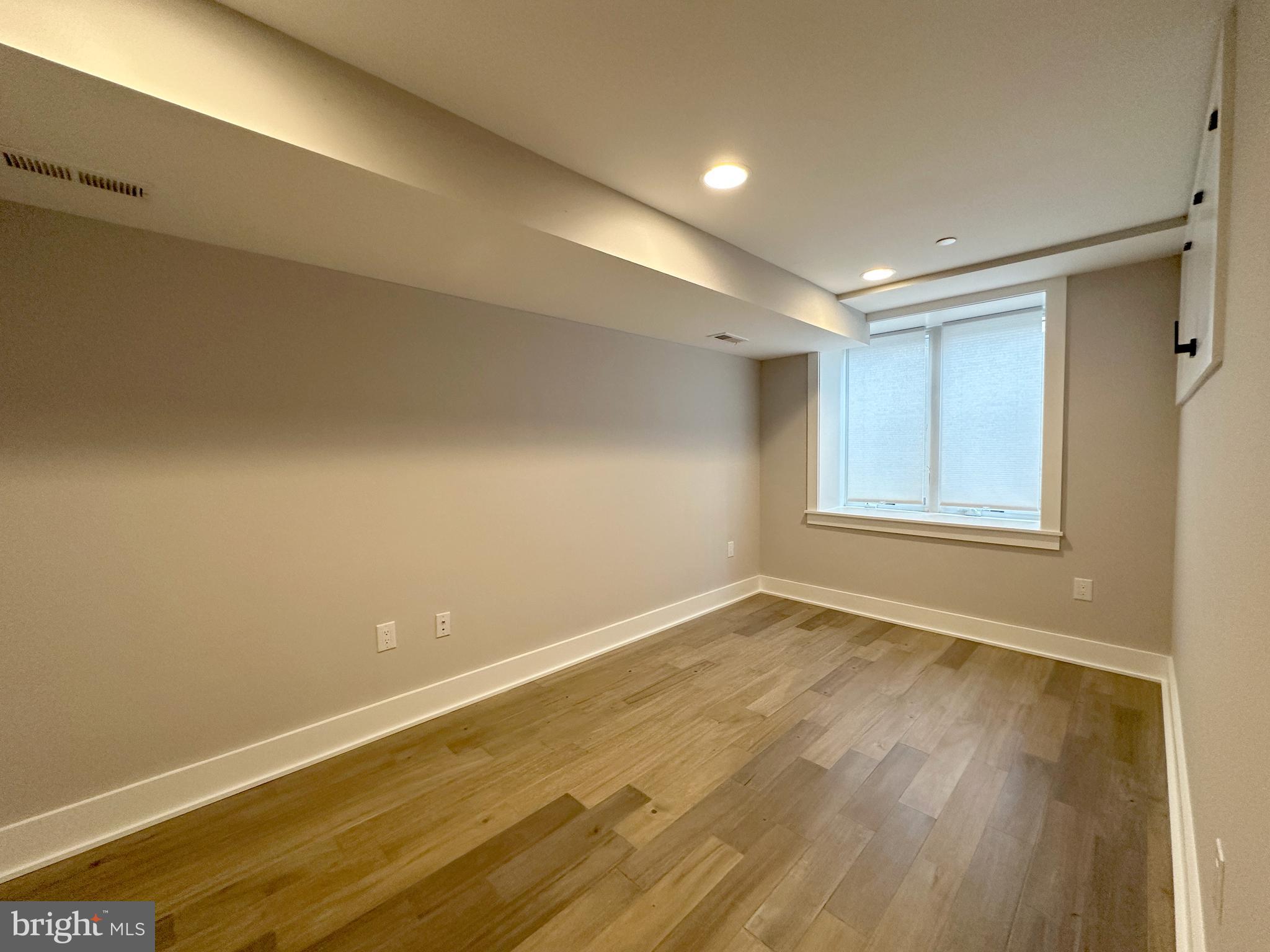 1312 E PASSYUNK AVENUE A