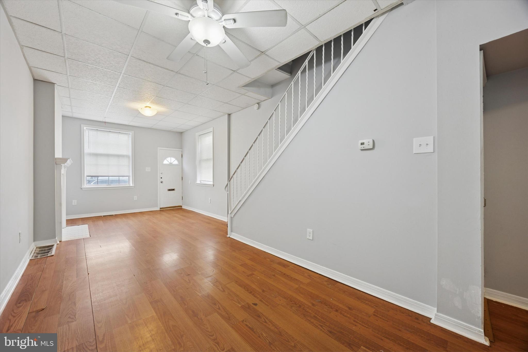 2575 E HUNTINGDON STREET