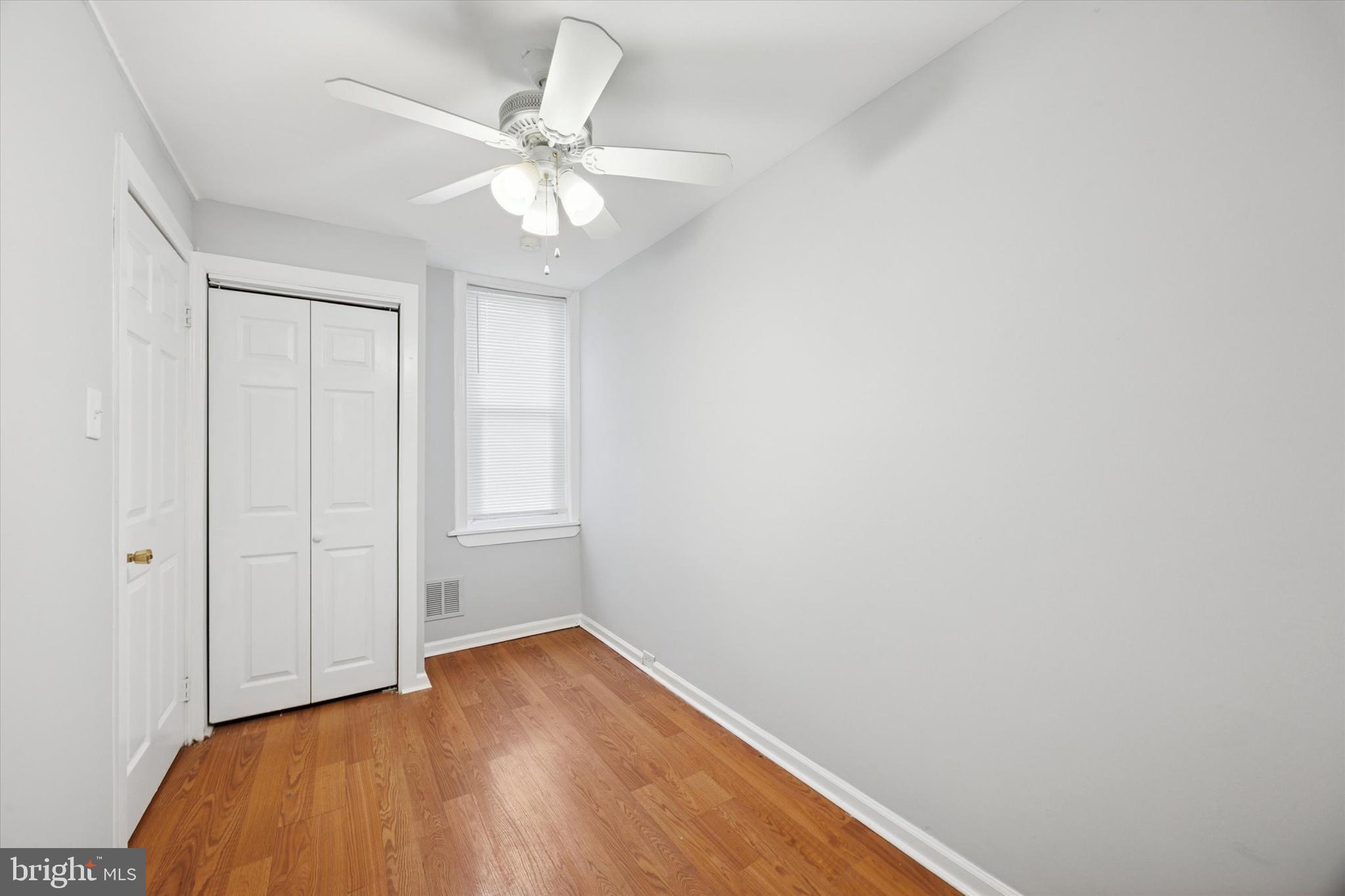 2575 E HUNTINGDON STREET